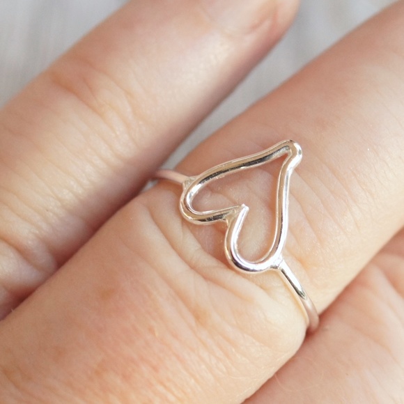 Open heart ring in shiny sterling silver NWT - Picture 5 of 5